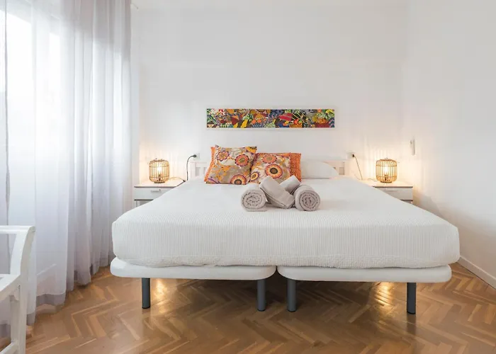 Casa Paseo Del Tajo Parking Incluido - Living *