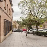 Casa Paseo Del Tajo Parking Incluido - Living * Toledo