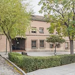 Casa Paseo Del Tajo Parking Incluido - Living *