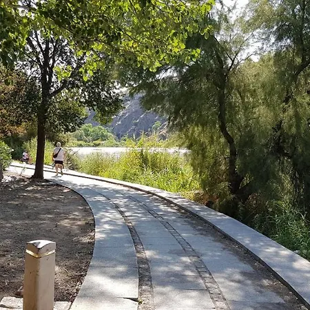 Casa Paseo Del Tajo Parking Incluido - Living