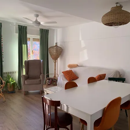 Casa Paseo Del Tajo Parking Incluido - Living * 托萊多