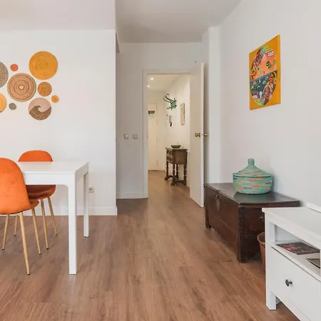 Casa Paseo Del Tajo Parking Incluido - Living Apartamento *