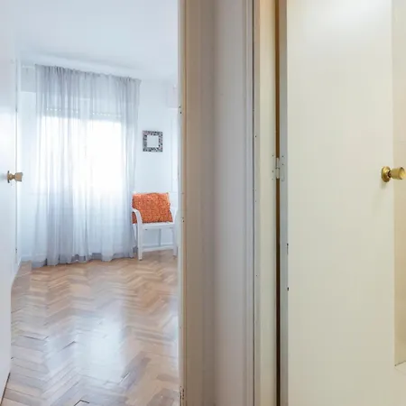 Casa Paseo Del Tajo Parking Incluido - Living *