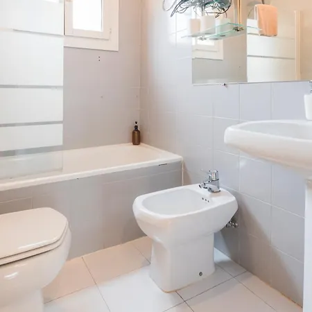 Casa Paseo Del Tajo Parking Incluido - Living Toledo