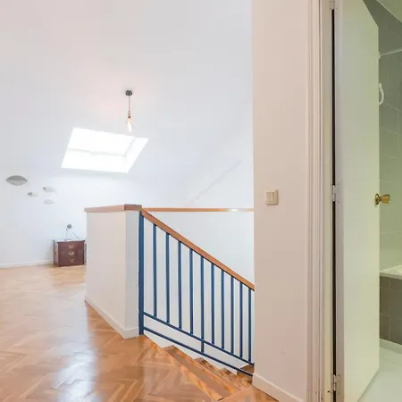 Casa Paseo Del Tajo Parking Incluido - Living