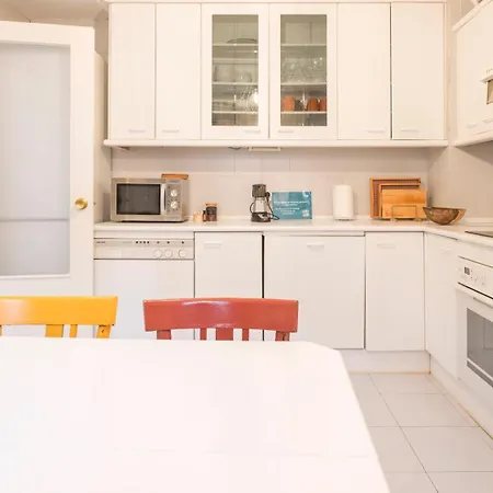 Casa Paseo Del Tajo Parking Incluido - Living Apartamento *