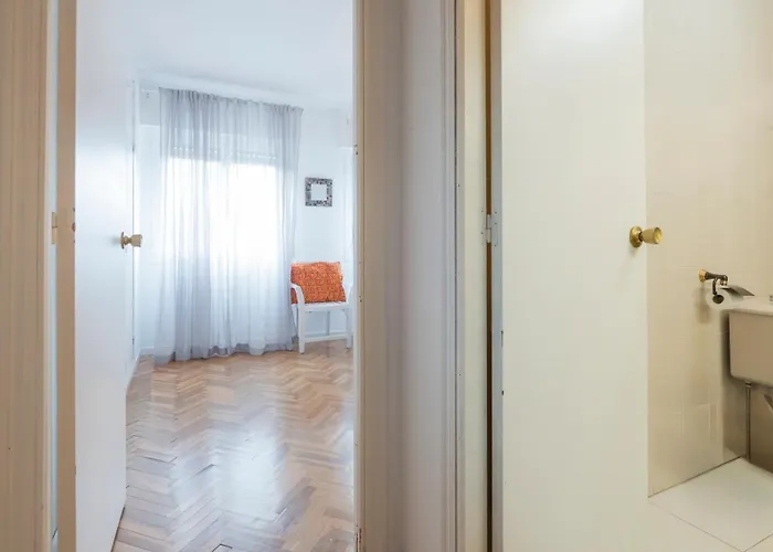 Casa Paseo Del Tajo Parking Incluido - Living *