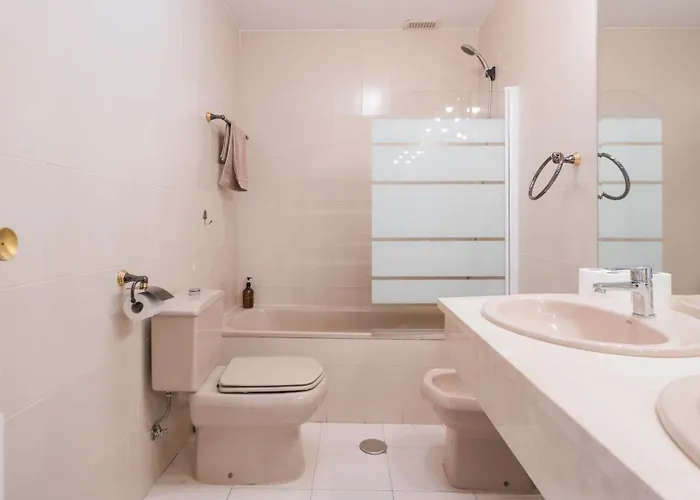 Casa Paseo Del Tajo Parking Incluido - Living Апартаменты Толедо