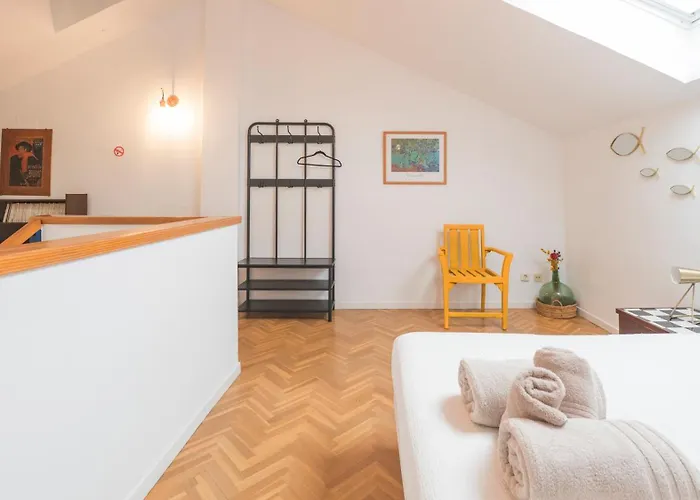 Casa Paseo Del Tajo Parking Incluido - Living Daire Toledo