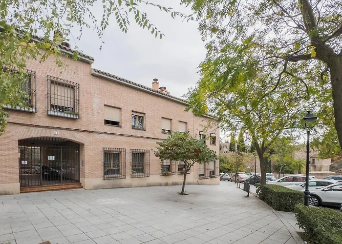 Casa Paseo Del Tajo Parking Incluido - Living *