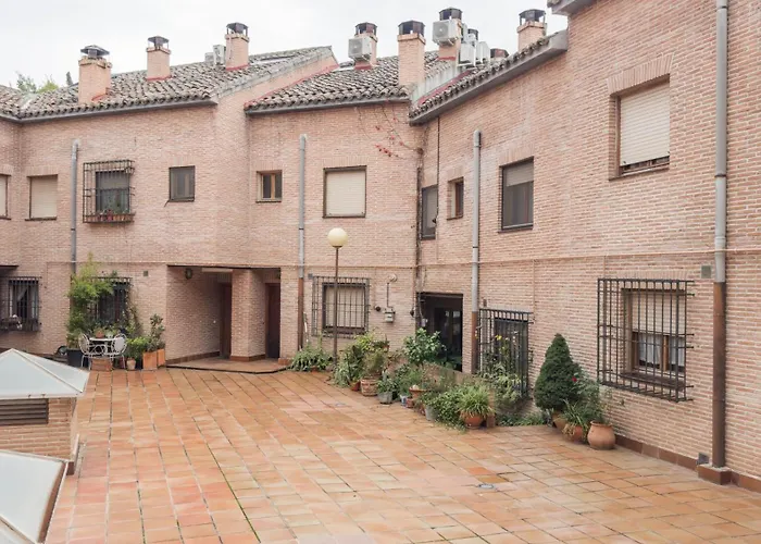 Daire Casa Paseo Del Tajo Parking Incluido - Living Toledo